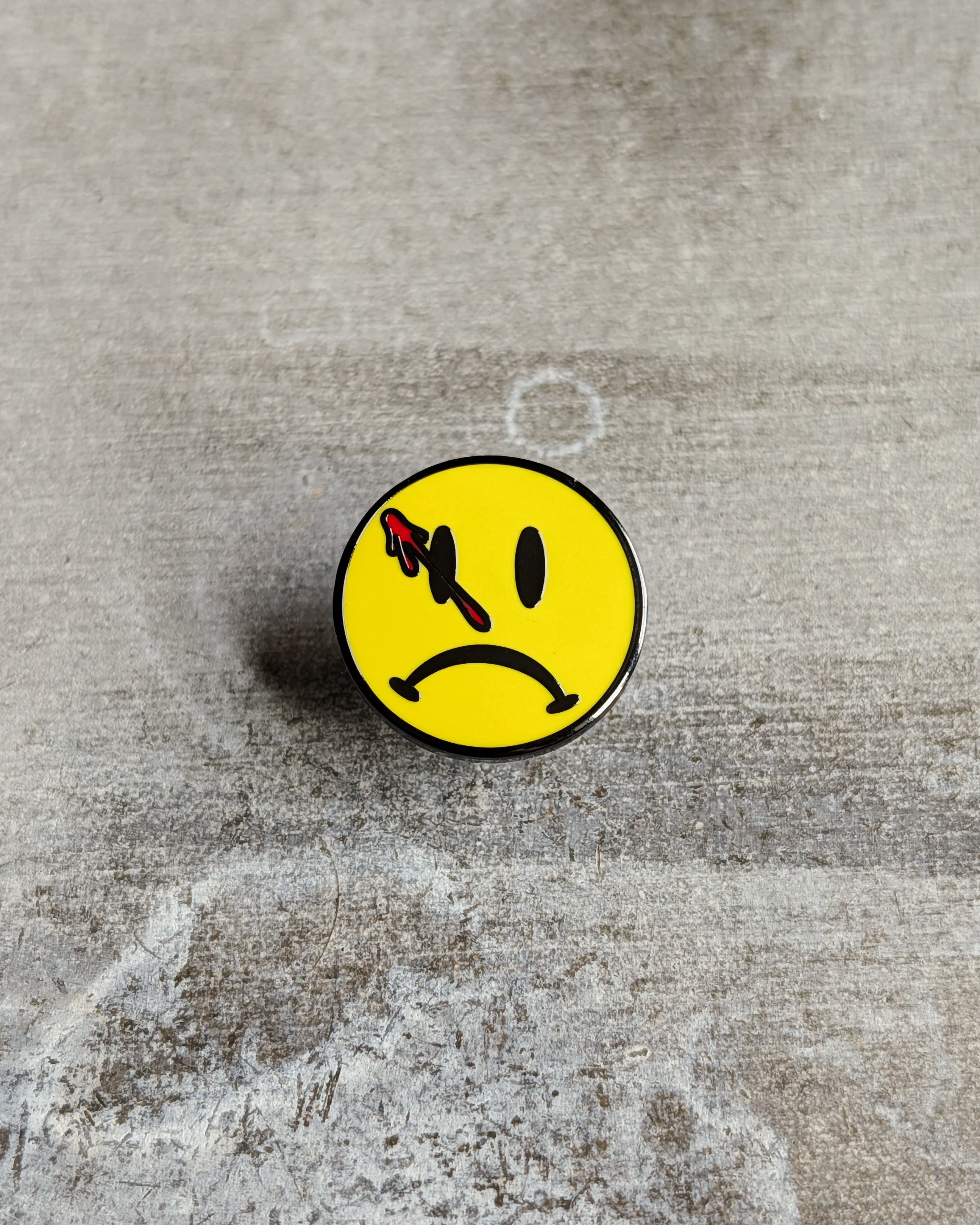 Midnight Incoming Pin