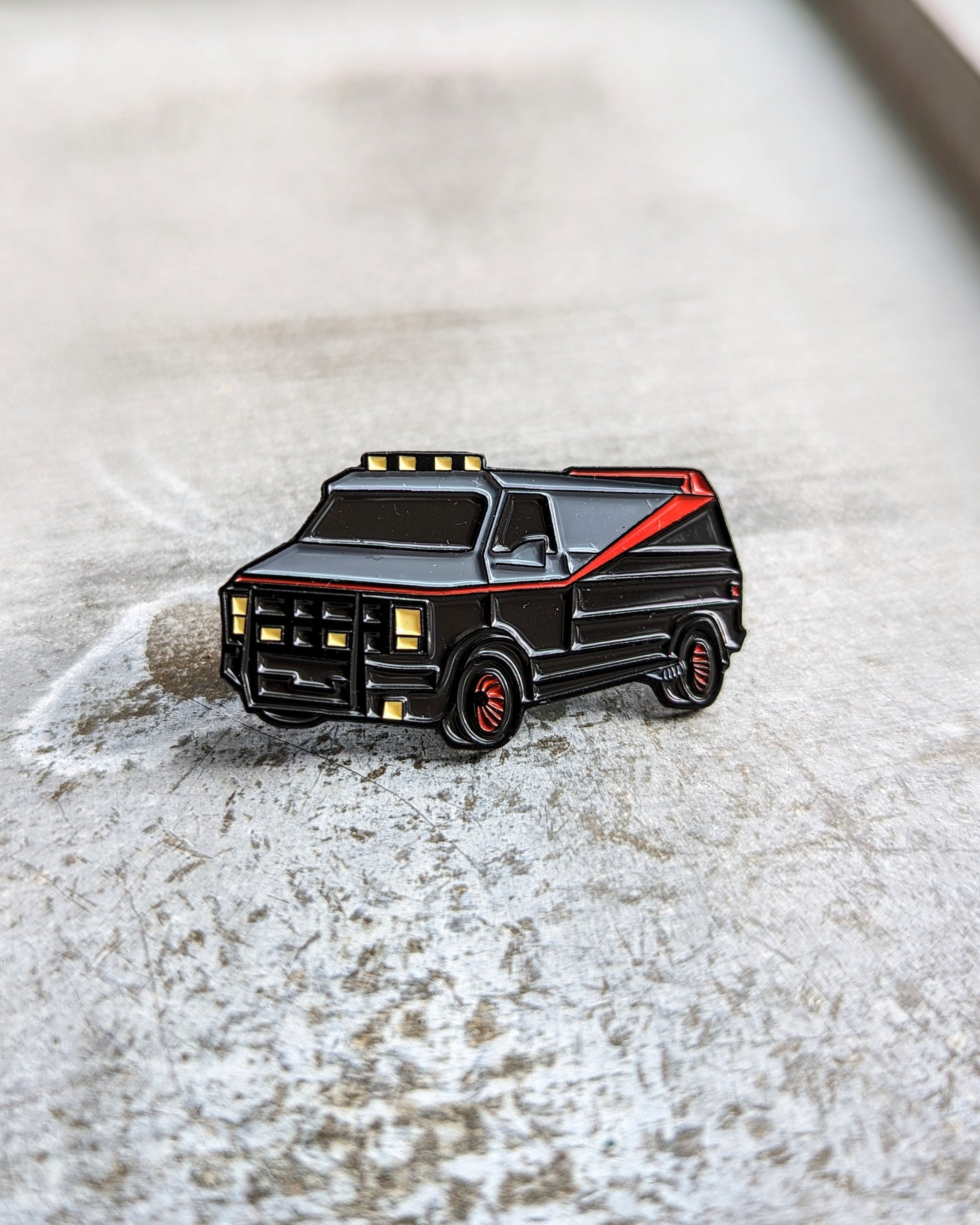 American Muscle Van Pin